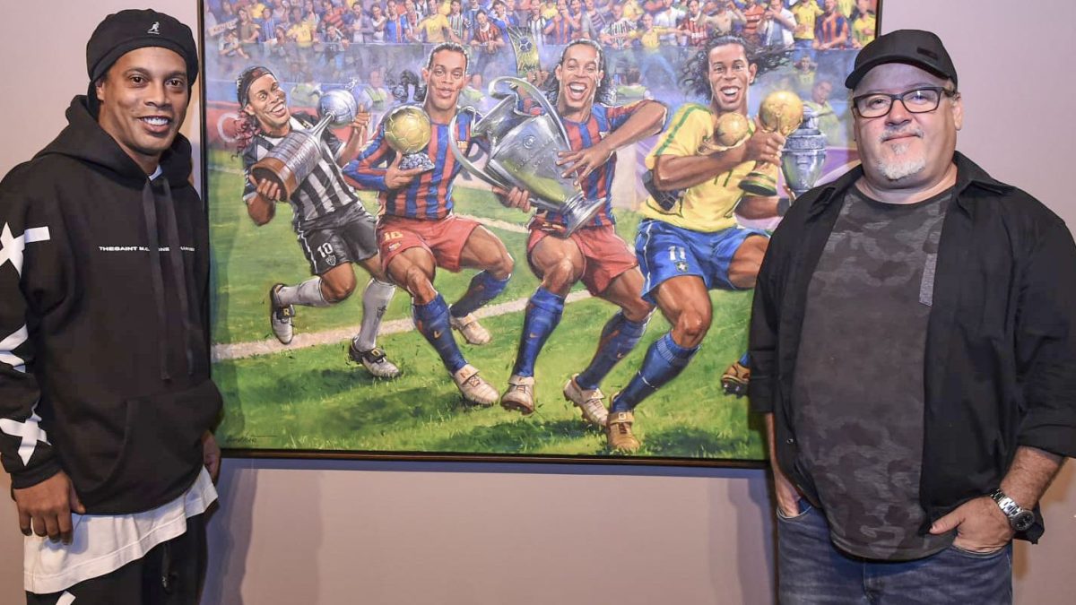 Exposição sobre Ronaldinho Gaúcho abre na Casa das Rosas, em São Paulo