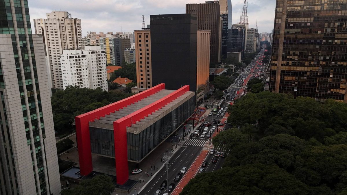 Brasil cai para 65ª posição em ranking global de competitividade, pior resultado da série histórica