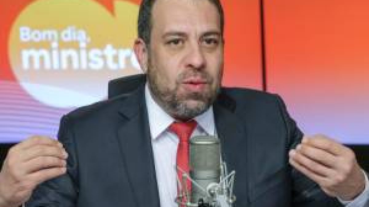 É inexplicável que Davi Alcolumbre não pautou fim da 6×1, lamenta Guilherme Boulos