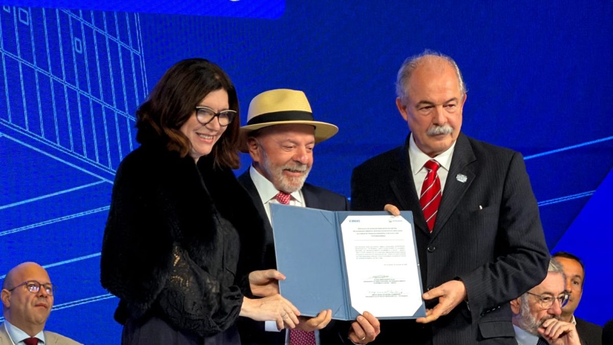 Petrobras e BNDES fecham parceria para pesquisa de minerais críticos