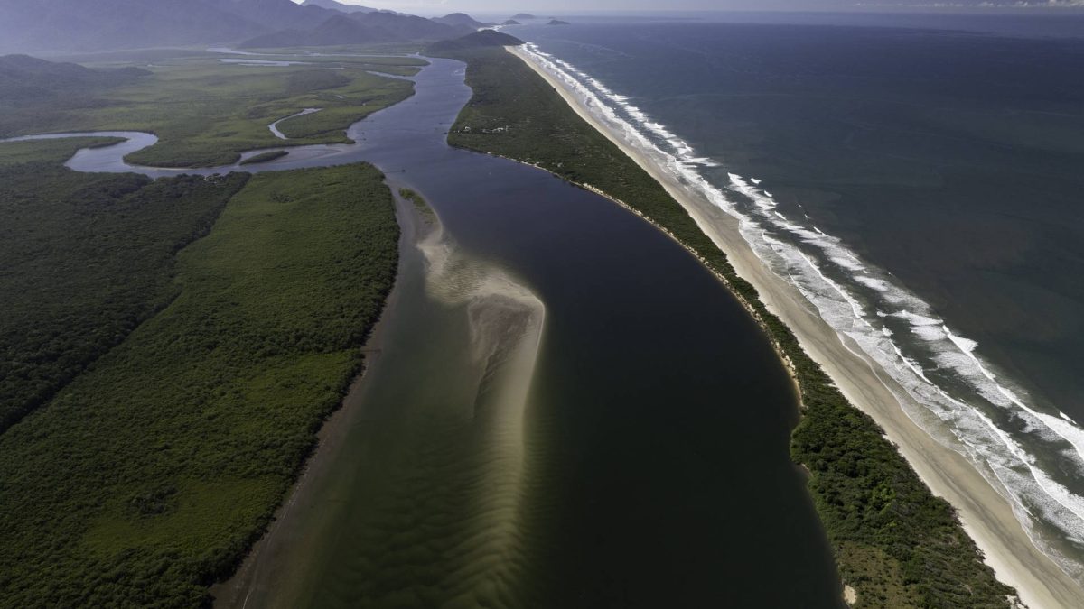 Quando o mar avança mais rápido que a Justiça Climática