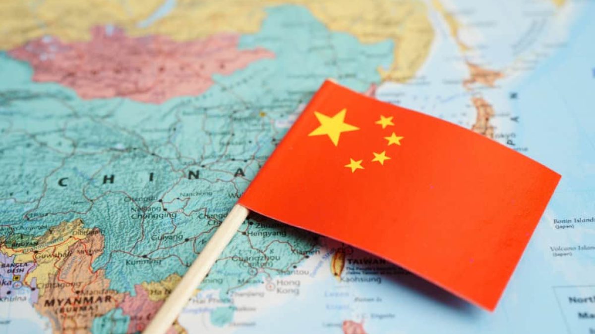 China alerta para riscos da IA e cobra regras globais para regulamentação