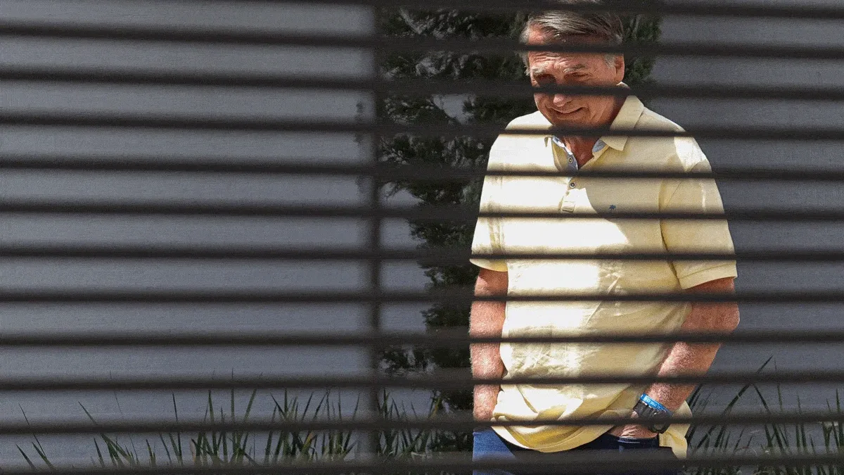 90 dias de Bolsonaro em prisão domiciliar: Moraes reavalia saúde, visitas e caso da arma