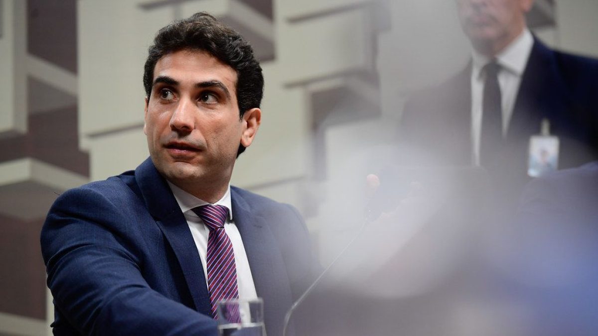 Copom enfrenta 'tempestade perfeita' com inflação desancorada e fiscal expansionista, dizem economistas