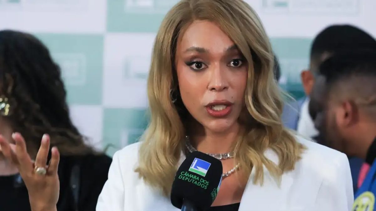 Erika Hilton acusa Psol de descumprir acordos de divisão de dinheiro para eleição