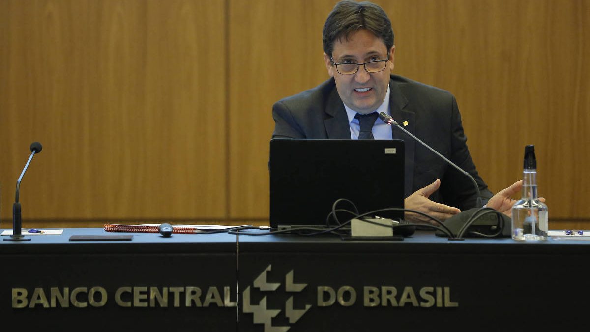 Ex-diretor do BC disse a Vorcaro que mercado culpava ambos pela emenda Master