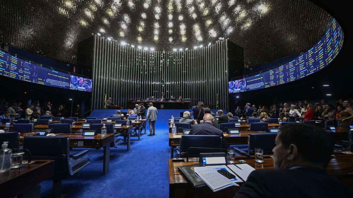 Senado aprova pacote de crédito rural e pisos salariais com impacto de R$ 2 tri
