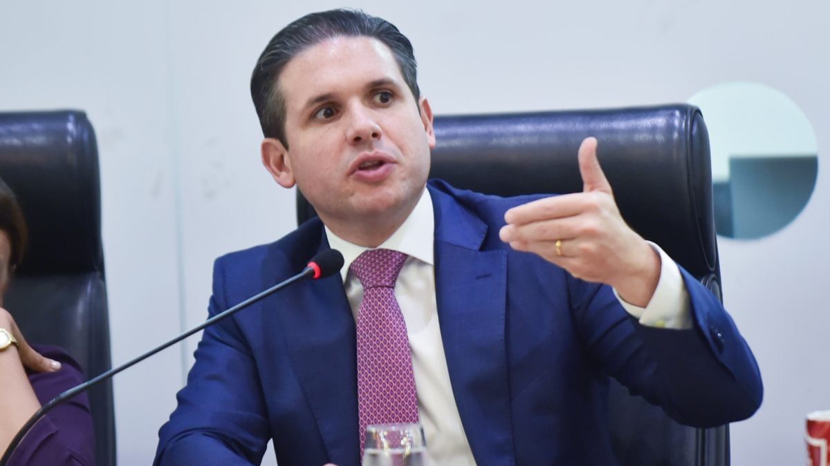 Projeto do governo sobre aumento do teto do MEI deve ser enviado à Câmara nesta semana, diz Motta