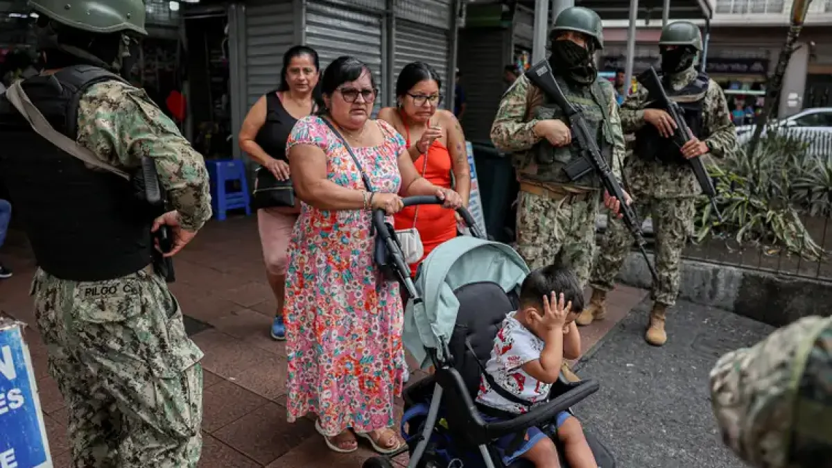 Equador amplia militarização com os EUA e dá imunidade a estrangeiros