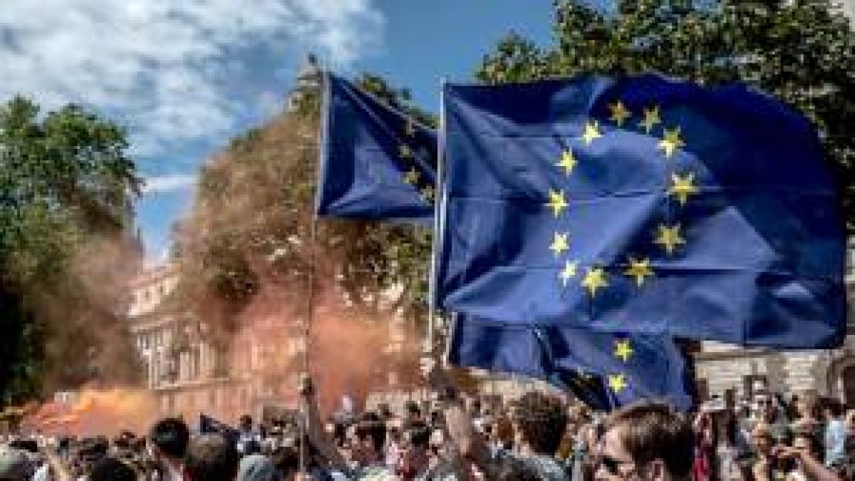 Reino Unido ainda faz as contas do Brexit, 10 anos depois