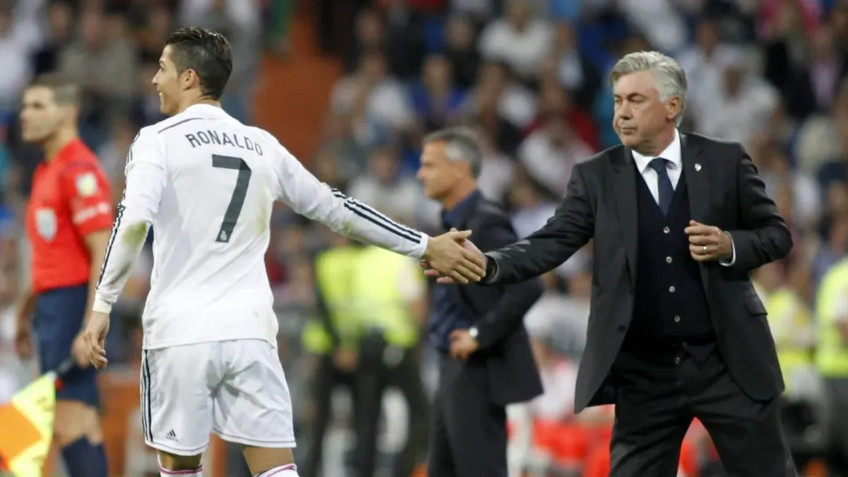 Danilo compara Ancelotti a Cristiano Ronaldo e exalta humildade do técnico