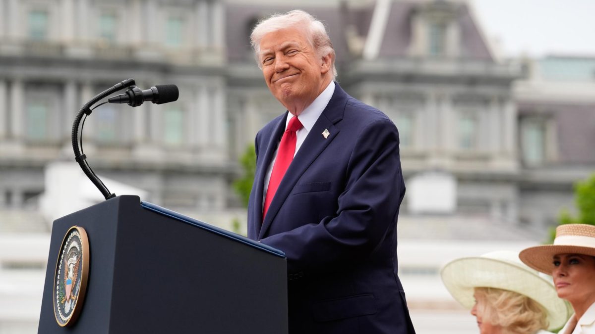 Trump anuncia acordo de paz com Irã e reabertura do Estreito de Ormuz