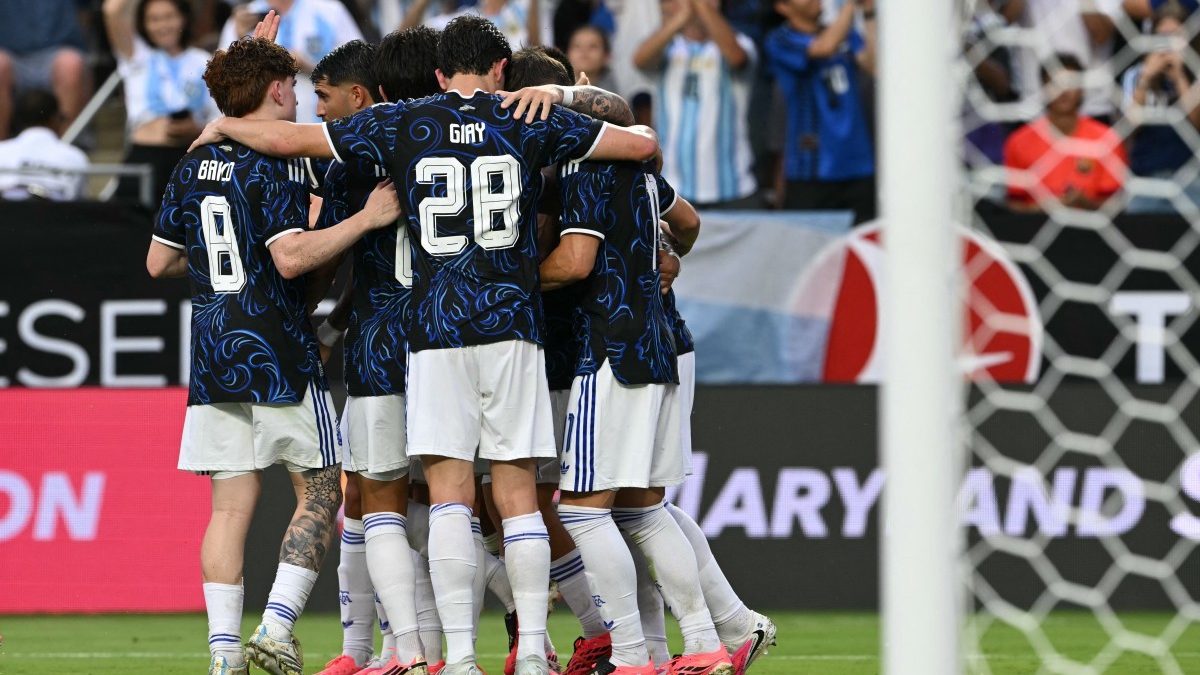 Argentina tem três jogadores sob risco de corte a uma semana do prazo final