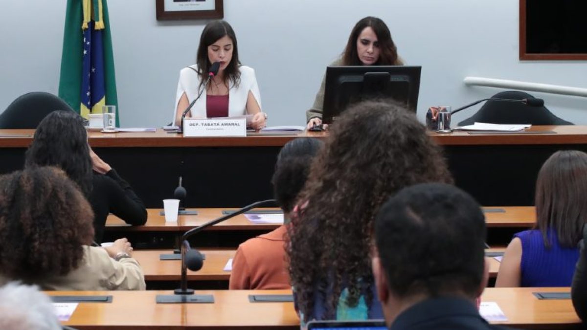 Criminalização da misoginia: relatora propõe nova definição e mira 'machosfera'